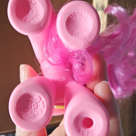 Large My Little Pony G4 Pinkie Pie - Picture 3 of 5